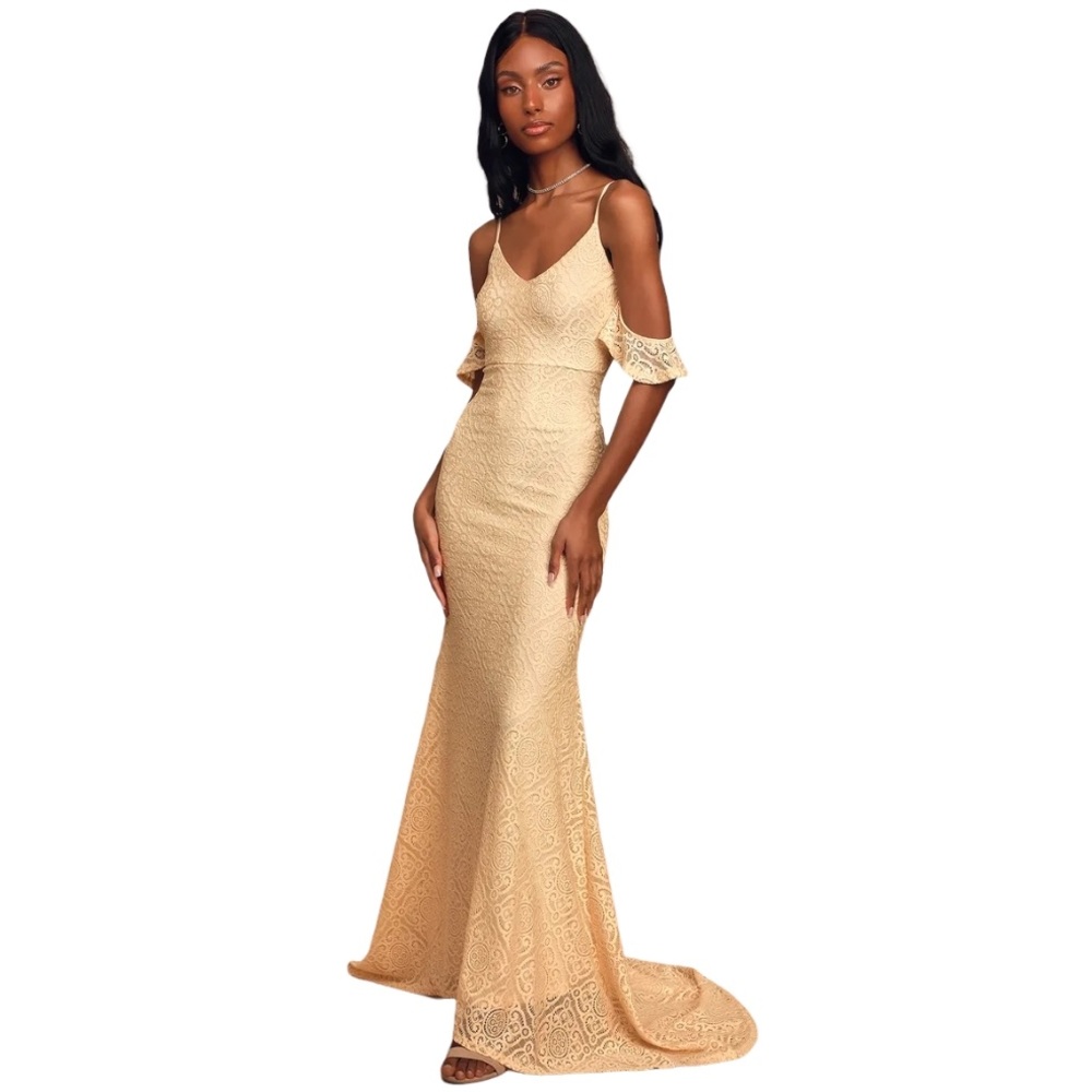 Lulu's Declare My Love Cream Lace Cold-Shoulder Mermaid Maxi Dress (M)